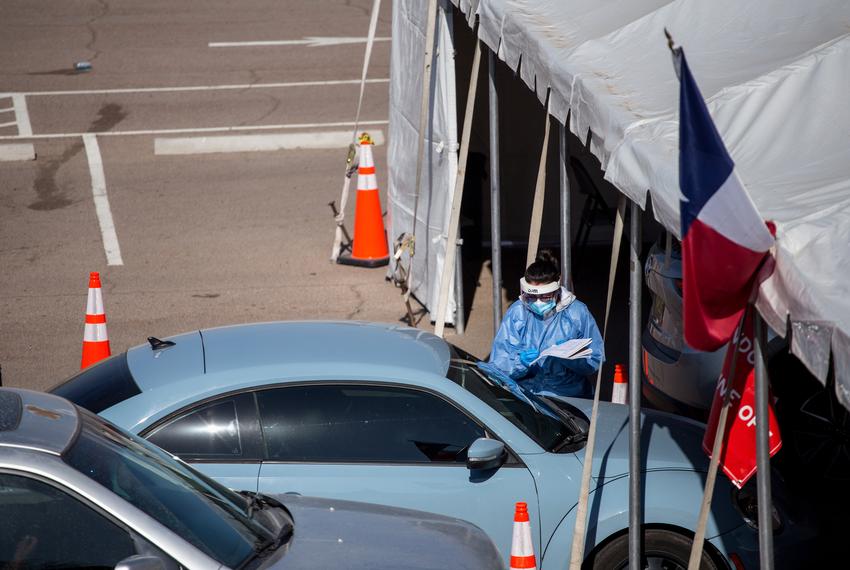 Analysis Two threats to Texas, and two different responses The Texas